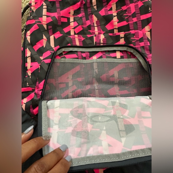 Under Armour Graphic 2.0 Gym Bag Drawstring Bag - Hot Pink - Picture 5 of 5